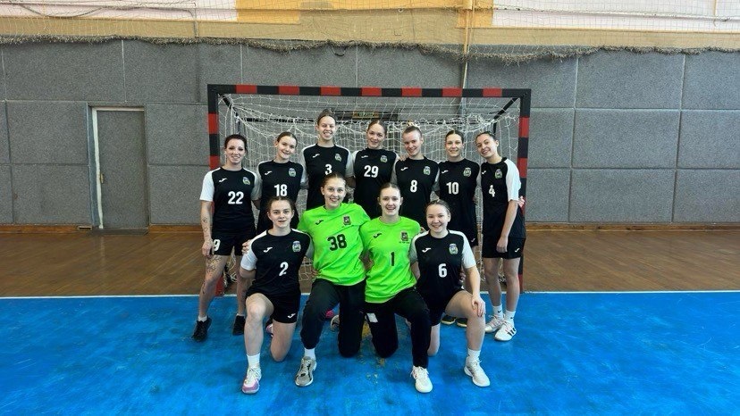 club photo